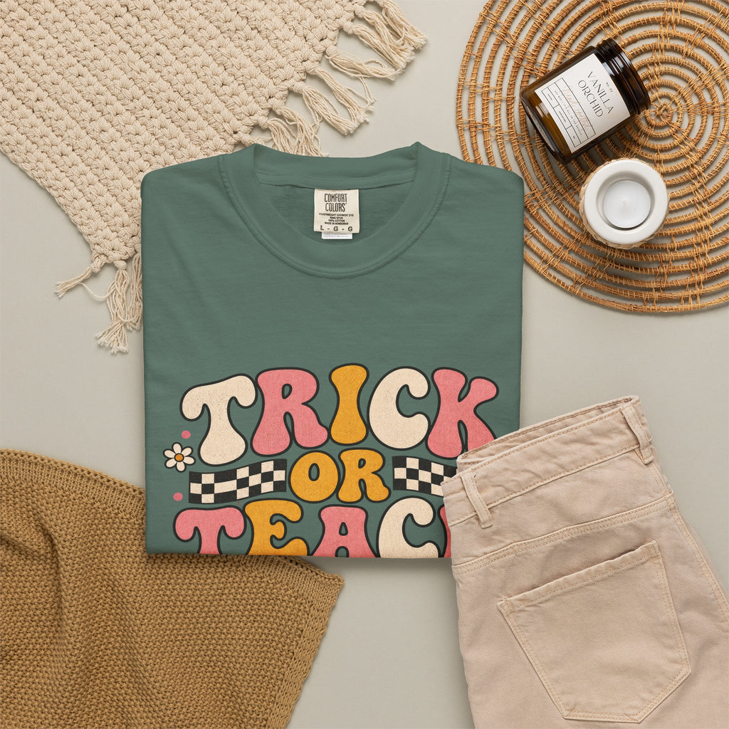 Trick or Teach 3rd Grade Halloween T-Shirt