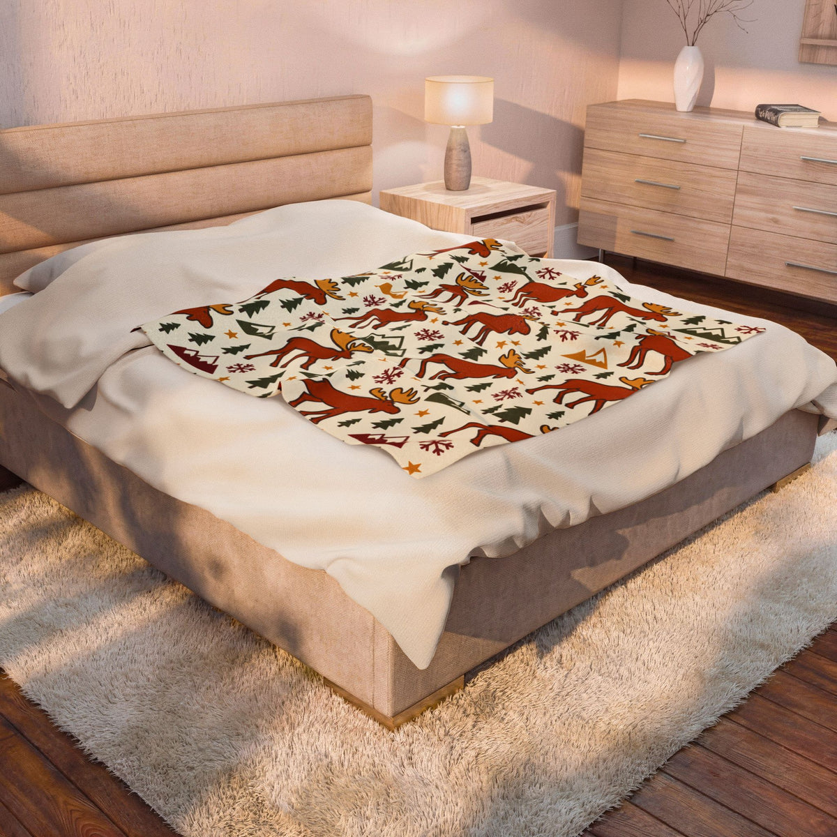 Moose Pattern Velveteen Plush Blanket – Cozy Cabin Holiday Throw