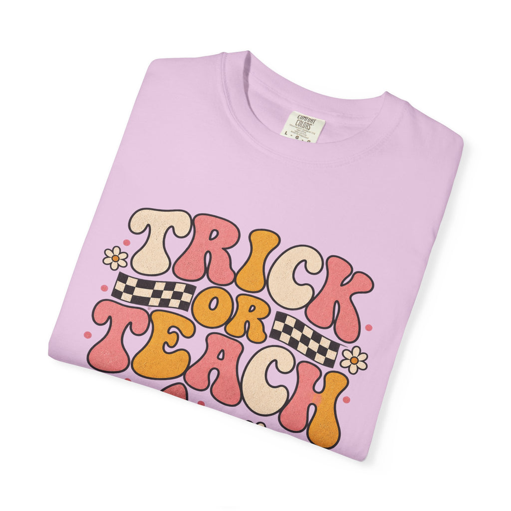 Trick or Teach 3rd Grade Halloween T-Shirt
