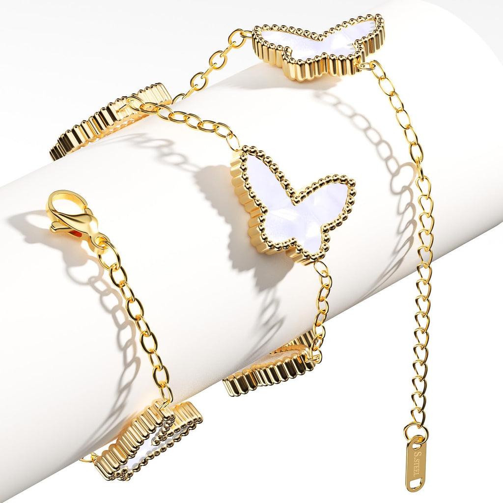 AiCase 18K Gold Clover Bracelet