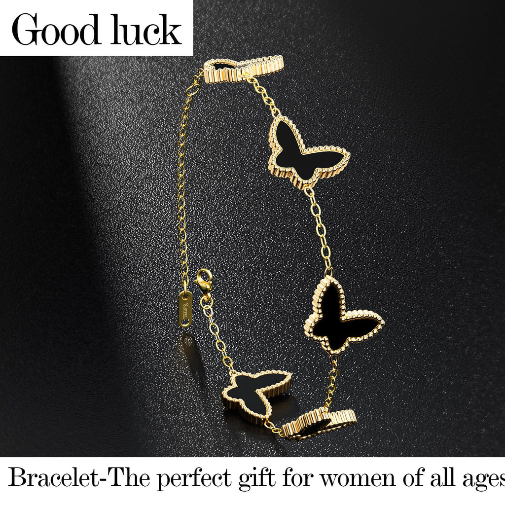 AiCase 18K Gold Clover Bracelet